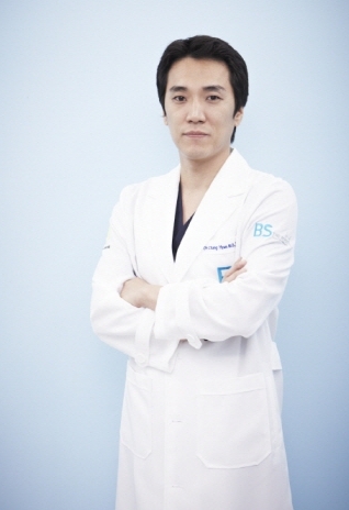 부산 더바디성형외과 뱃살이 고민이라면 복부 지방흡입 or 복부 성형