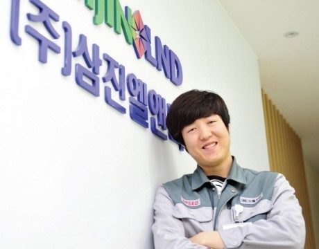 [커버스토리 SMALL GIANTS] LED 부품전문기업으로 성장한 삼진엘엔디