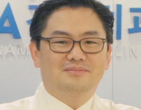 [의학칼럼] 임플란트 미루다 앓던 이 빠지면 시원? 옛말!
