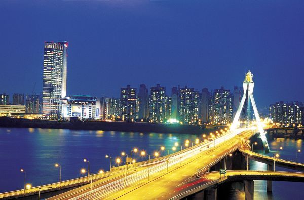 국토부, 초장대교량 유지관리 기술 베트남 수출