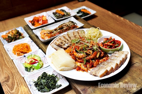 [맛있는 서울] 매콤 낙지와 부드러운 보쌈의 조화 낙지보쌈