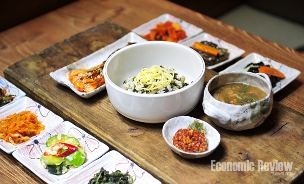 [맛있는 서울] 매콤 낙지와 부드러운 보쌈의 조화 낙지보쌈