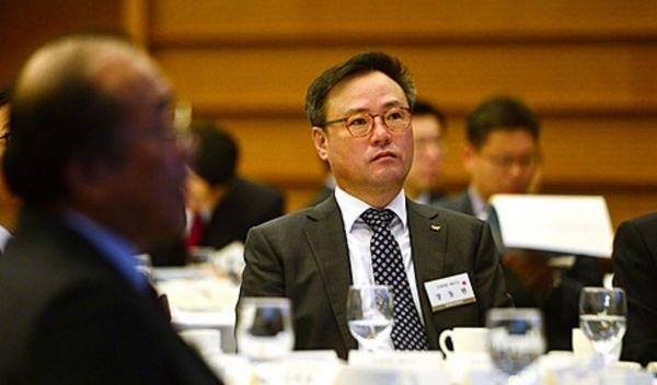 가상현실 블루오션 파고드는 SK텔레콤