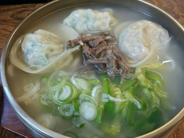 [맛있는 서울] 푸짐하고 속이 꽉 찬 깡통만두