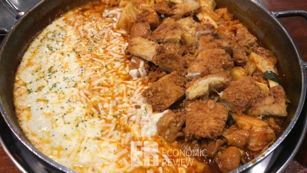 [ZZIM] 명동 맛집, 돈가스·치즈·닭갈비를 한 번에!(영상)