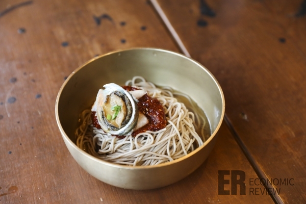 [생명을 살리는 착한 맛집] 메밀 맛 대중화에 앞장서는 익선동 메밀 전문점