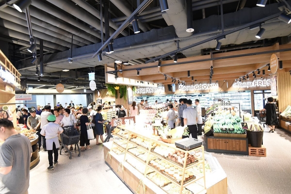 이마트·롯데쇼핑 ‘프리미엄 수퍼’ 기로에 섰나