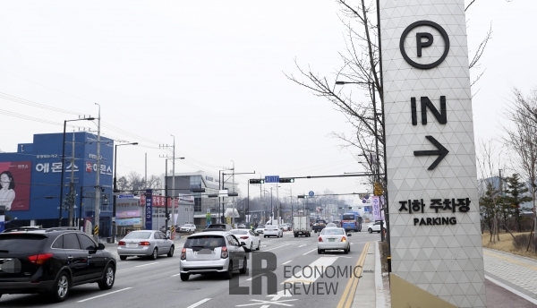 [우한 폐렴 ER포토] 주말마다 북적거리던 스타필드 고양점 우한 여파로 썰렁