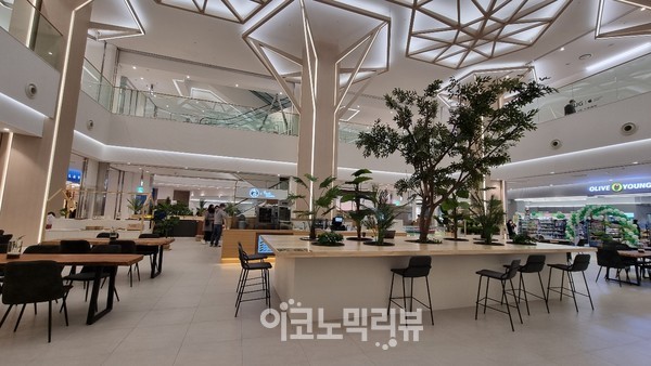 [르포] 3040 광명맘 라이프 잡는다... AK플라자 광명점 가보니