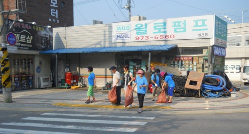 칠곡소방서 왜관여성의용소방대 환경정화 활동
