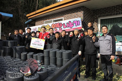 새누리 경북도당, 사랑의 연탄 나누기 행사