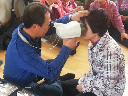 경기 안양시 대학당안경원 봉사단, 상주서 안경맞춤 봉사