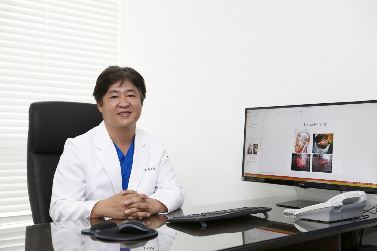 이성하 비엘성형외과피부과의원 원장 기내 닥터콜에 마땅히 할 일 했죠