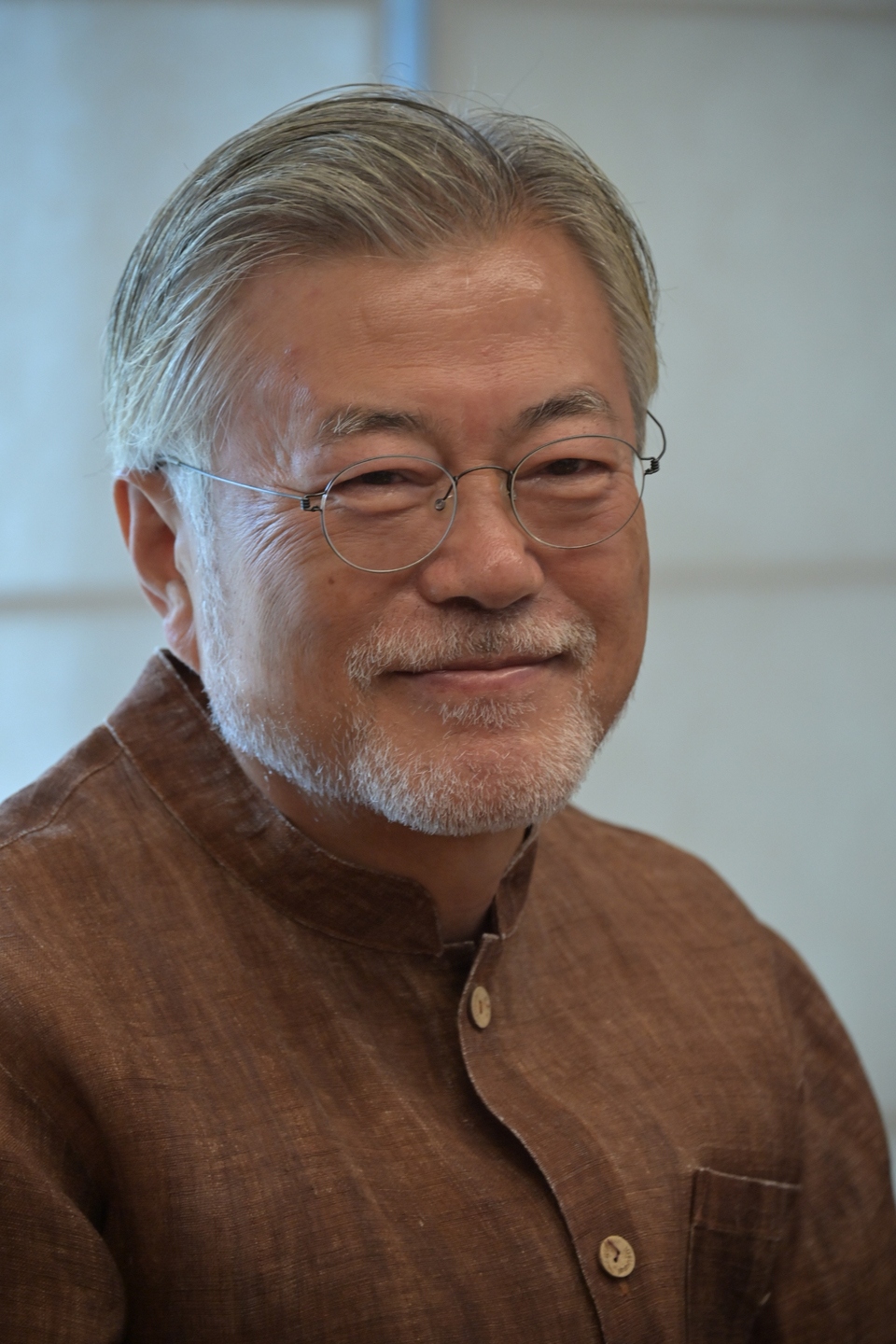 문재인 전 대통령, 감사원 서면조사 통보에 대단히 무례한 짓 거부
