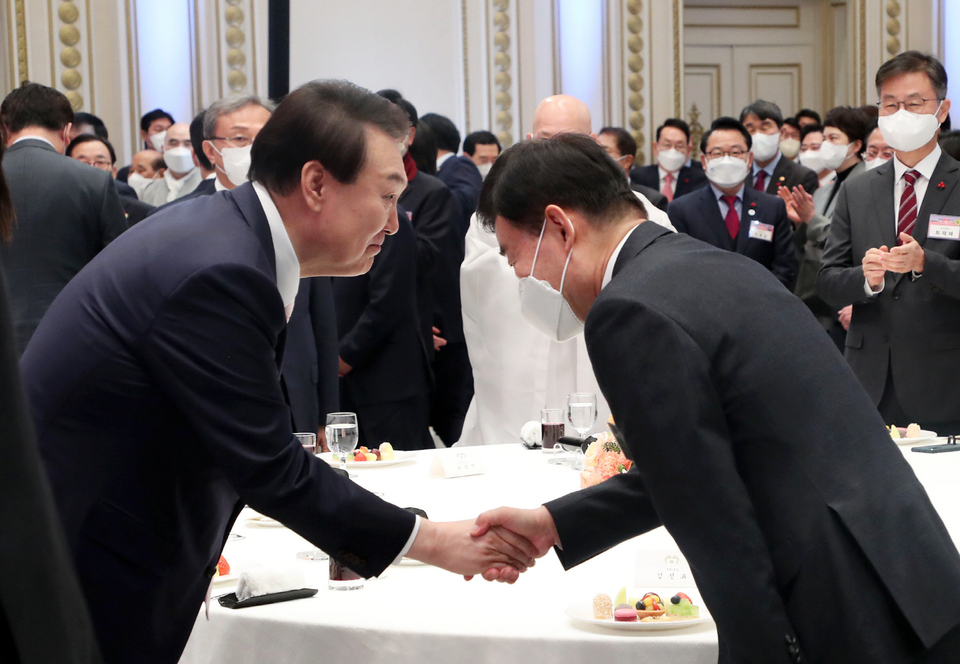 새해 벽두 중대선거구제 화두…선거법 개정 불붙나