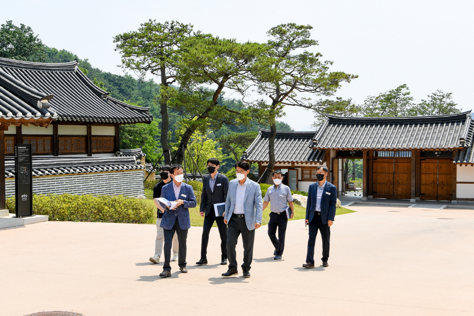 박남서 영주시장, 선비촌·선비세상 찾아 운영실태 점검