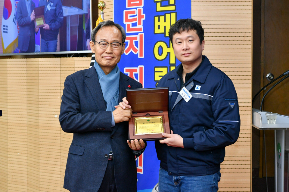 영주시 2023년 중소기업상에 (합)소백산업·㈜예성 선정 시상