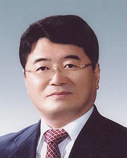 강상주 내국인면세점에 골프용품 판매해야