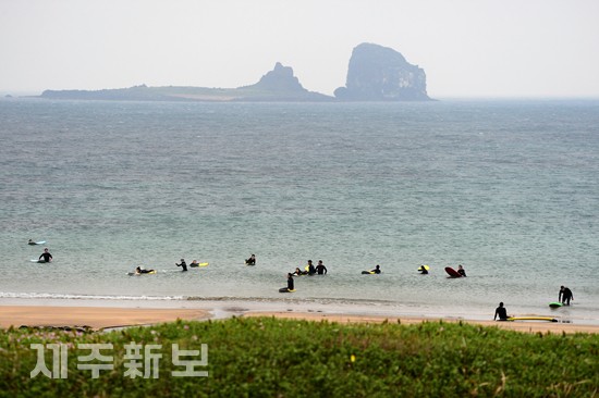 서퍼로 가는 첫걸음/서귀포시 안덕면