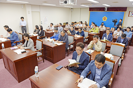 道의회 운영위, 좋은 정치 기획 강연회 개최