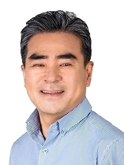 김용범 웃어른을 섬기고 공경하는 도의원 되겠다