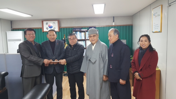 대원정사, 애월읍삼고리지원위에 성금 기탁