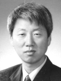 [새의자] 김진영  동해시 풋살연합회장