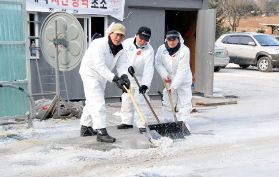 정선군의회 구제역 방역초소 체험 근무