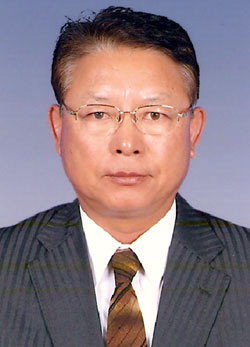 [새의자] 이덕용  고성군 이장협의회장