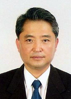 [새의자] 윤홍식  도 콘크리트조합 이사장