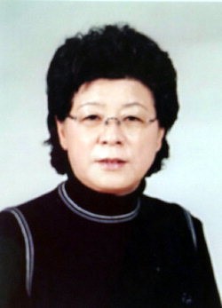 [새의자] 김귀녀  성균관 여성유도회 강릉지부장