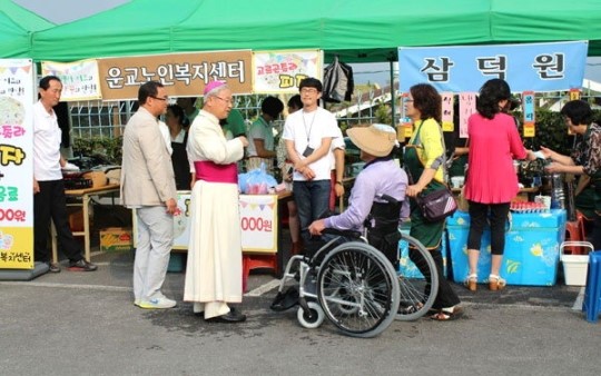 먹거리·공연 즐기며 나눔 실천해요