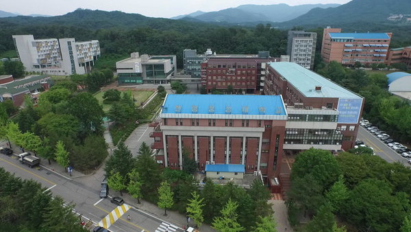 현장중심 교육 헬스테인먼트 글로컬 인재 양성