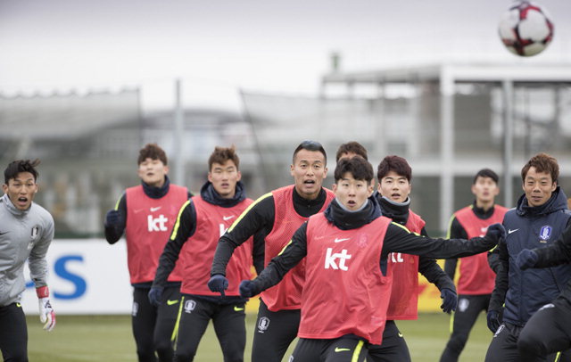 오늘 밤 ‘스웨덴 공략법’ 찾는다