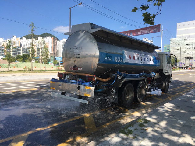 [춘천]열섬완화 살수차 운행