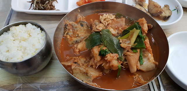 외모만 보고 판단하지 마세요, 한 숟갈 맛보면 놀랄걸요