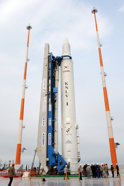 한국 첫 우주발사체 나로호, 19일 5시께 발사 예정