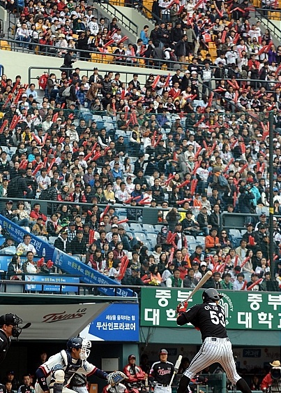 프로야구 개막전 매진 21만명 관련자료 2