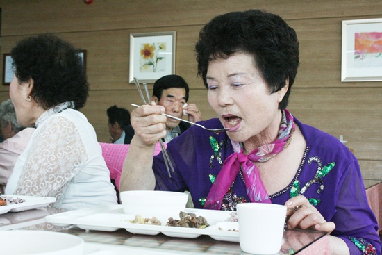 전국한우협회 진도군지부 사랑의 한우 후원