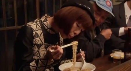 심야식당 나홀로족 인기, 일 때문에 지친 마음 음식으로 달래
