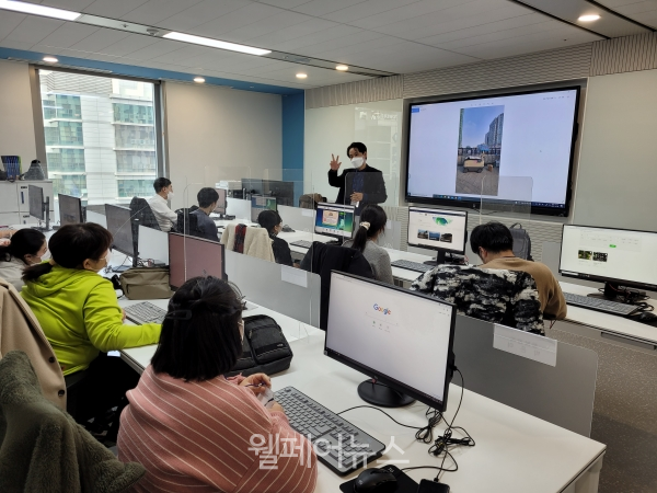 디지털 새 시대 구로디지털훈련센터 개소