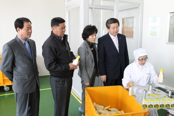 유영훈 진천군수, (주)삼진식품 방문