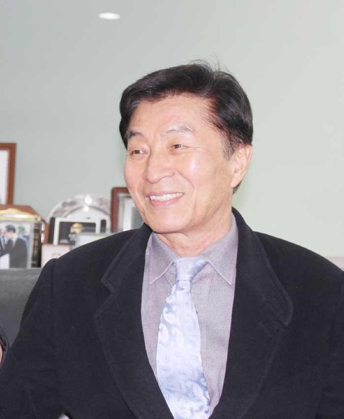 충북 경제단체장 4人 여름휴가 계획 업무 연장 … 되레 더 바빠