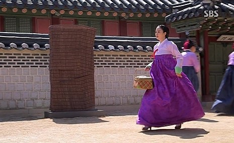 장옥정 해명, 김태희 하이힐 옥의티 아니다? “현대적 해석 바람”