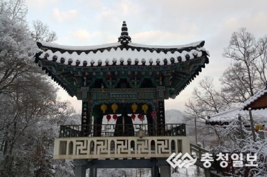 범종(梵鐘)치고 소망 빌어요
