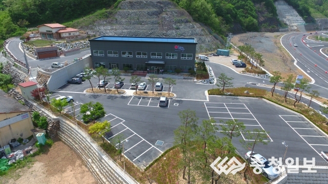 엄선된 한우암소로 승부