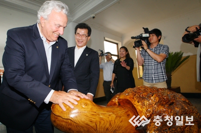 SAC 프란시스코 리치비티 회장 충북 방문