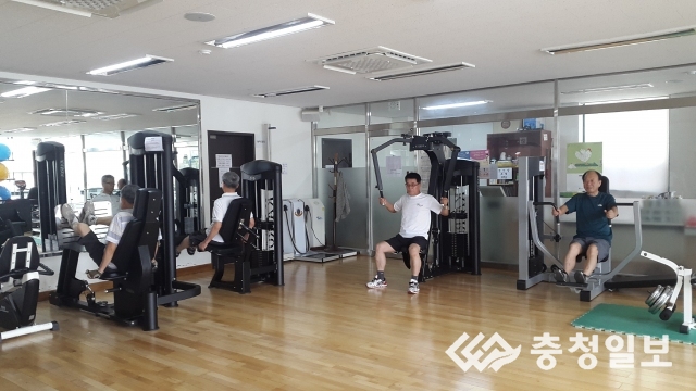 청양건강증진센터 체력단련실 운동기구 증설