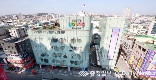 청주 롯데 영플라자 철수하나