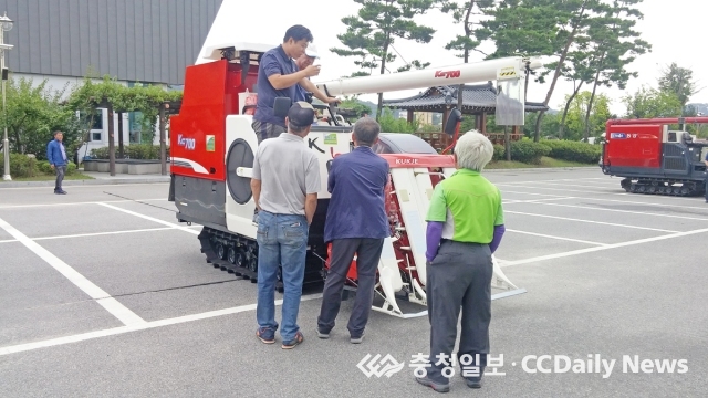 청주시 농기계 임대사업 인기만점